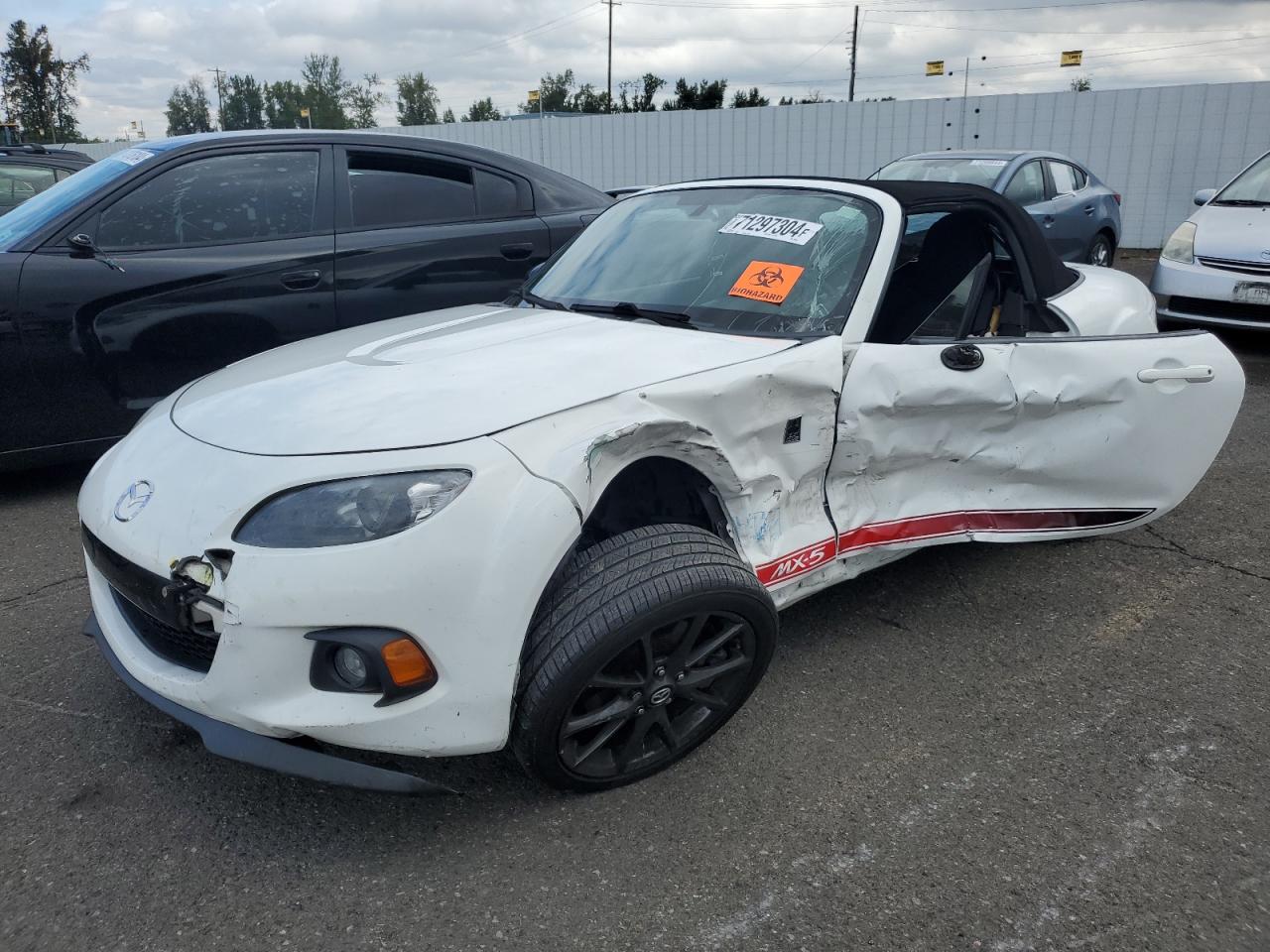 MAZDA MX-5 MIATA 2015