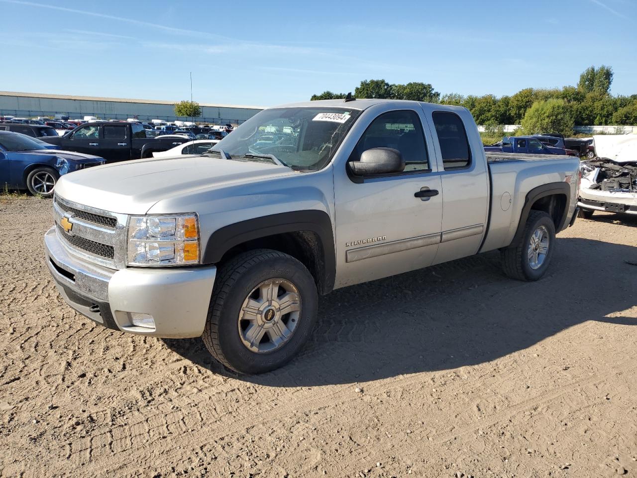 CHEVROLET SILVERADO 2011