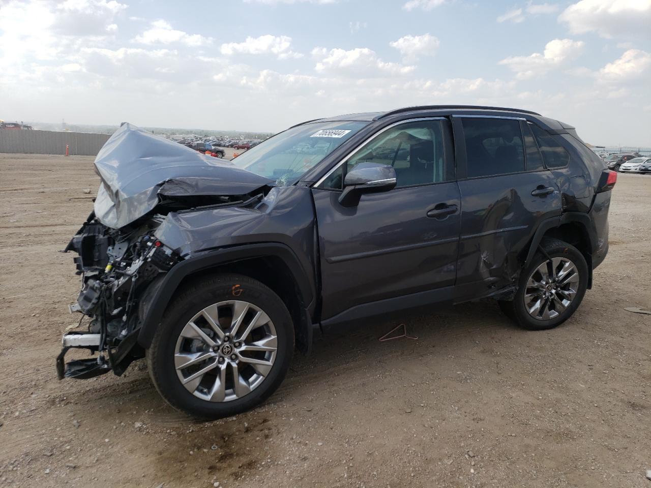 TOYOTA RAV4 XLE P 2024