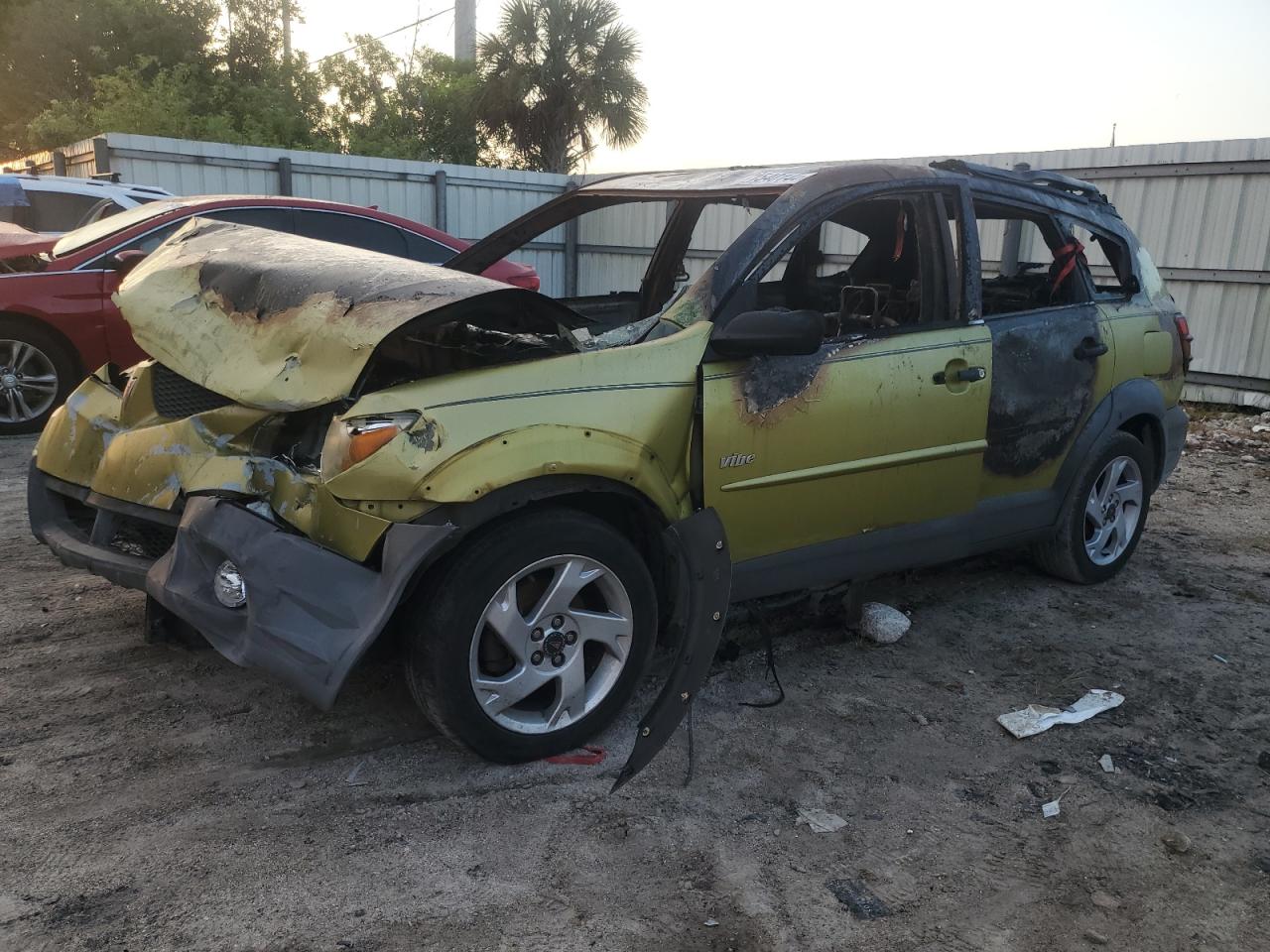 PONTIAC VIBE 2003