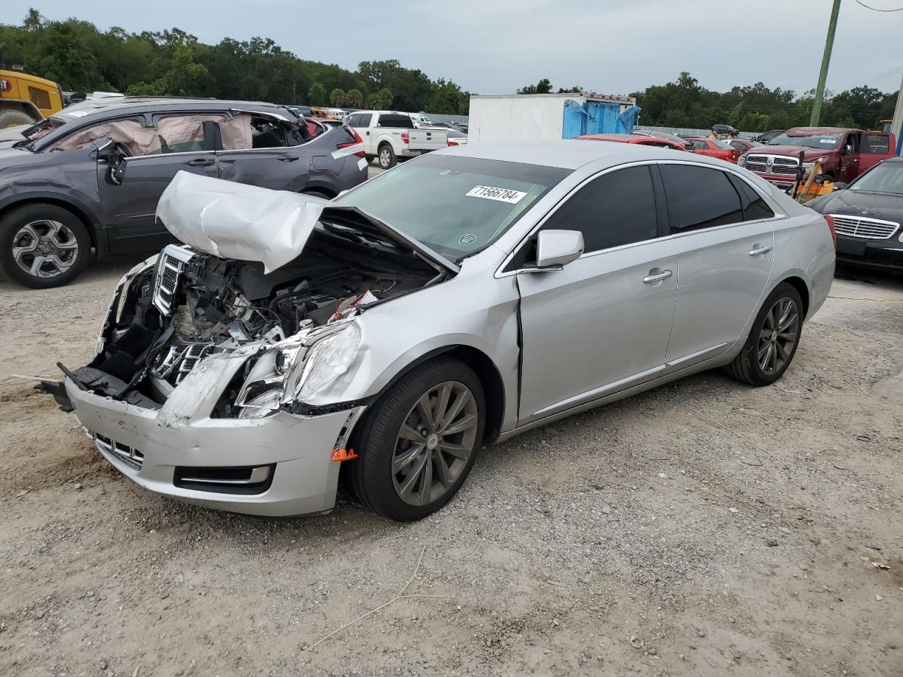 CADILLAC XTS 2013