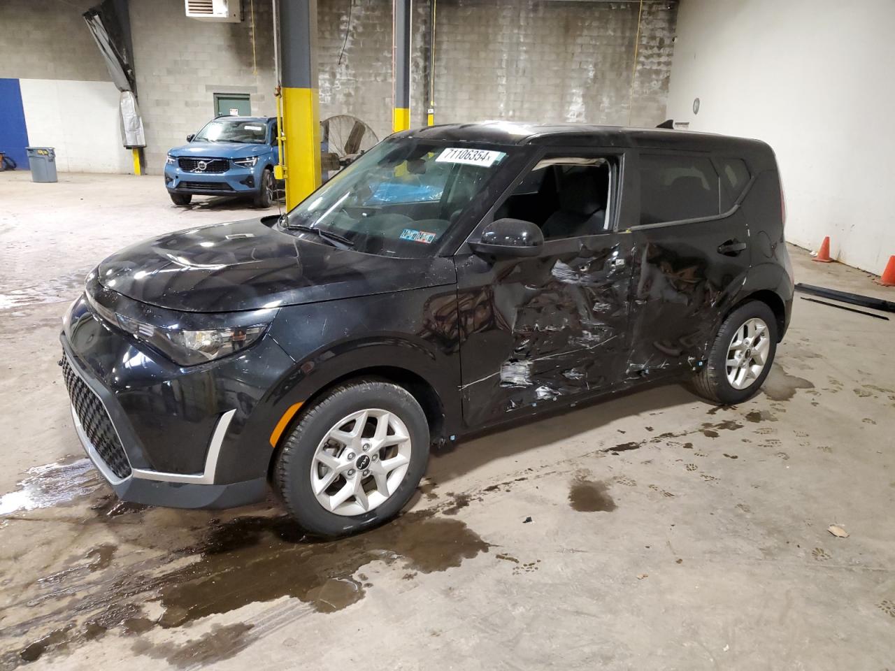 KIA SOUL LX 2023