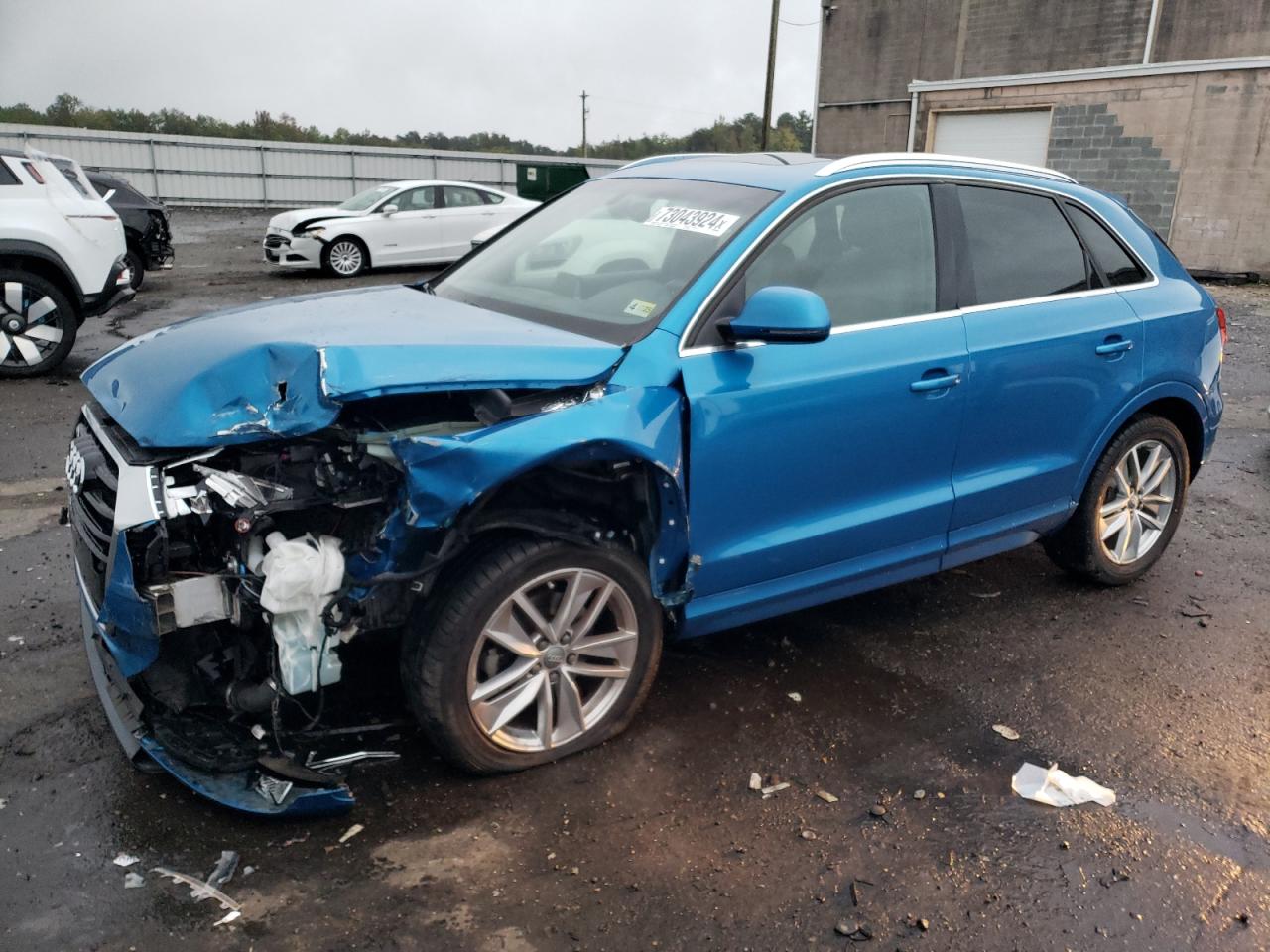 AUDI Q3 PREMIUM 2016