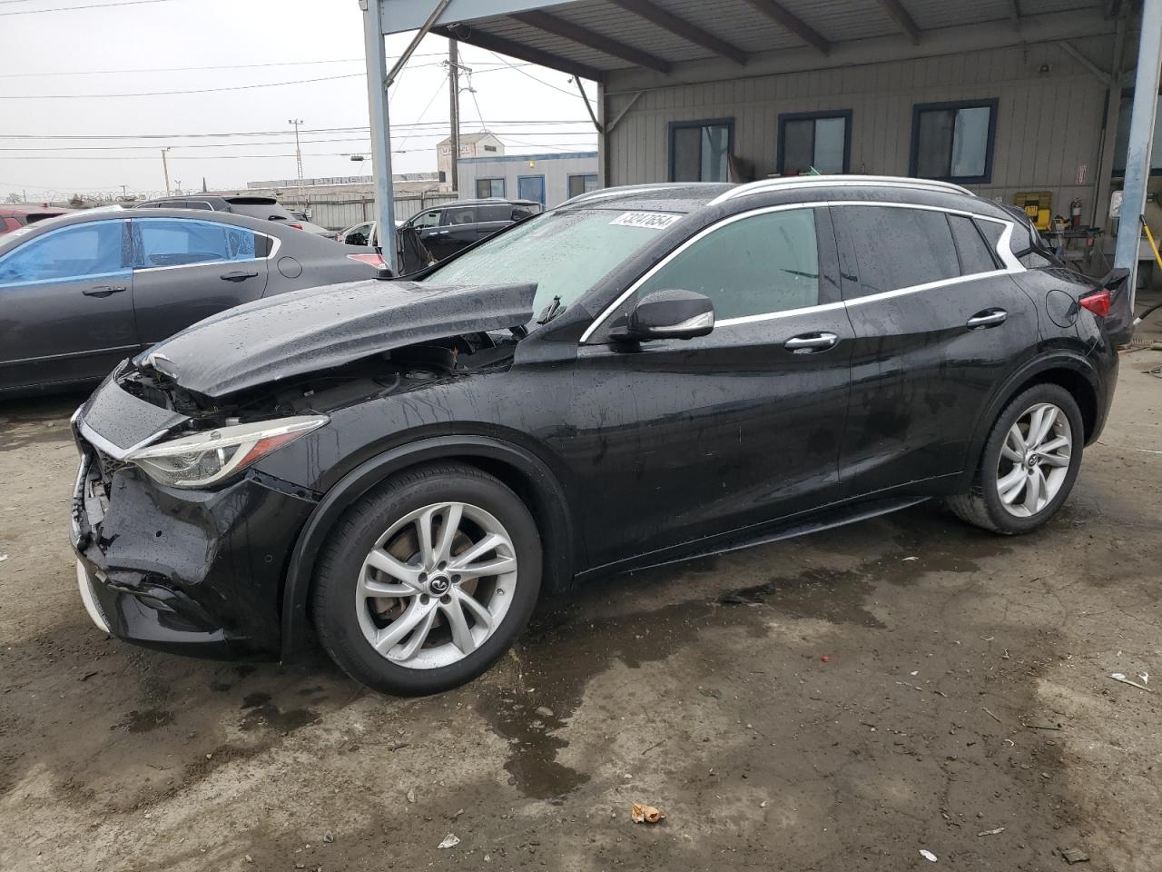 INFINITI QX30 BASE 2017