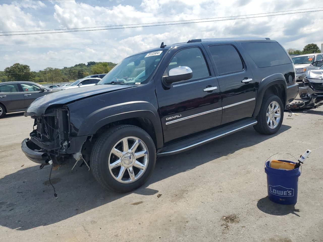 GMC YUKON XL D 2013