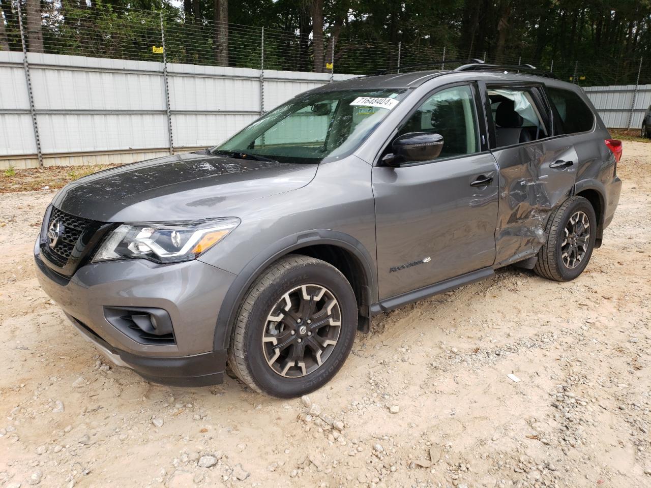 NISSAN PATHFINDER 2019