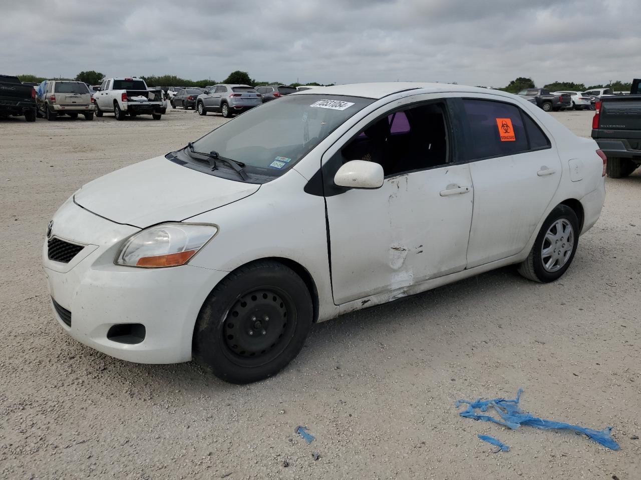 TOYOTA YARIS 2010