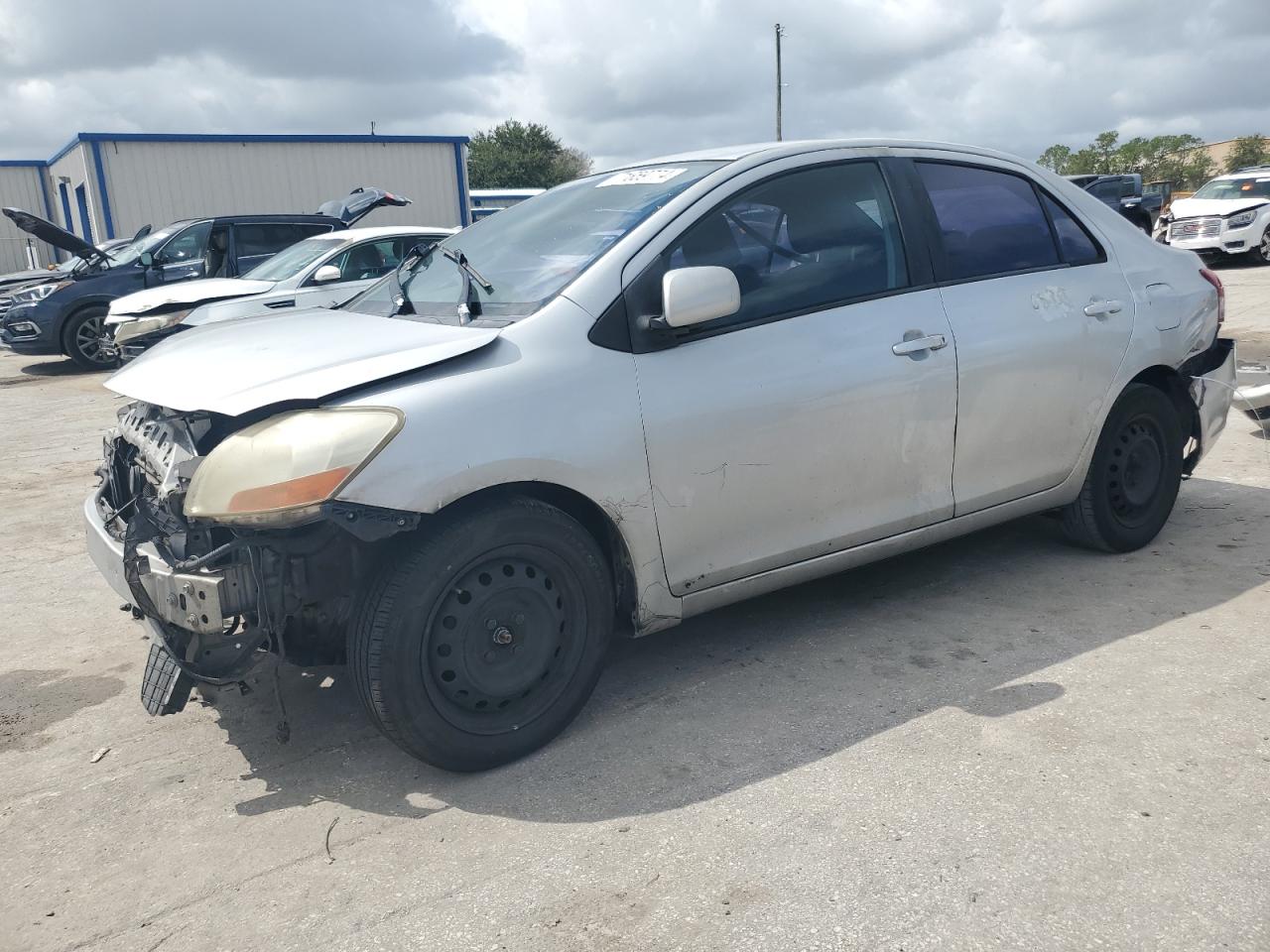 TOYOTA YARIS 2008