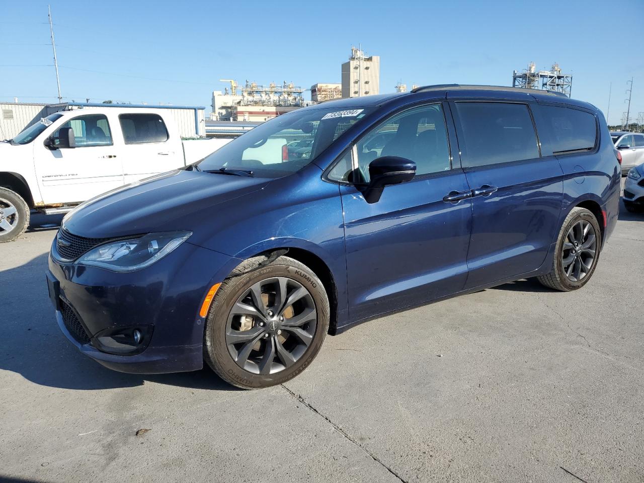CHRYSLER PACIFICA L 2018