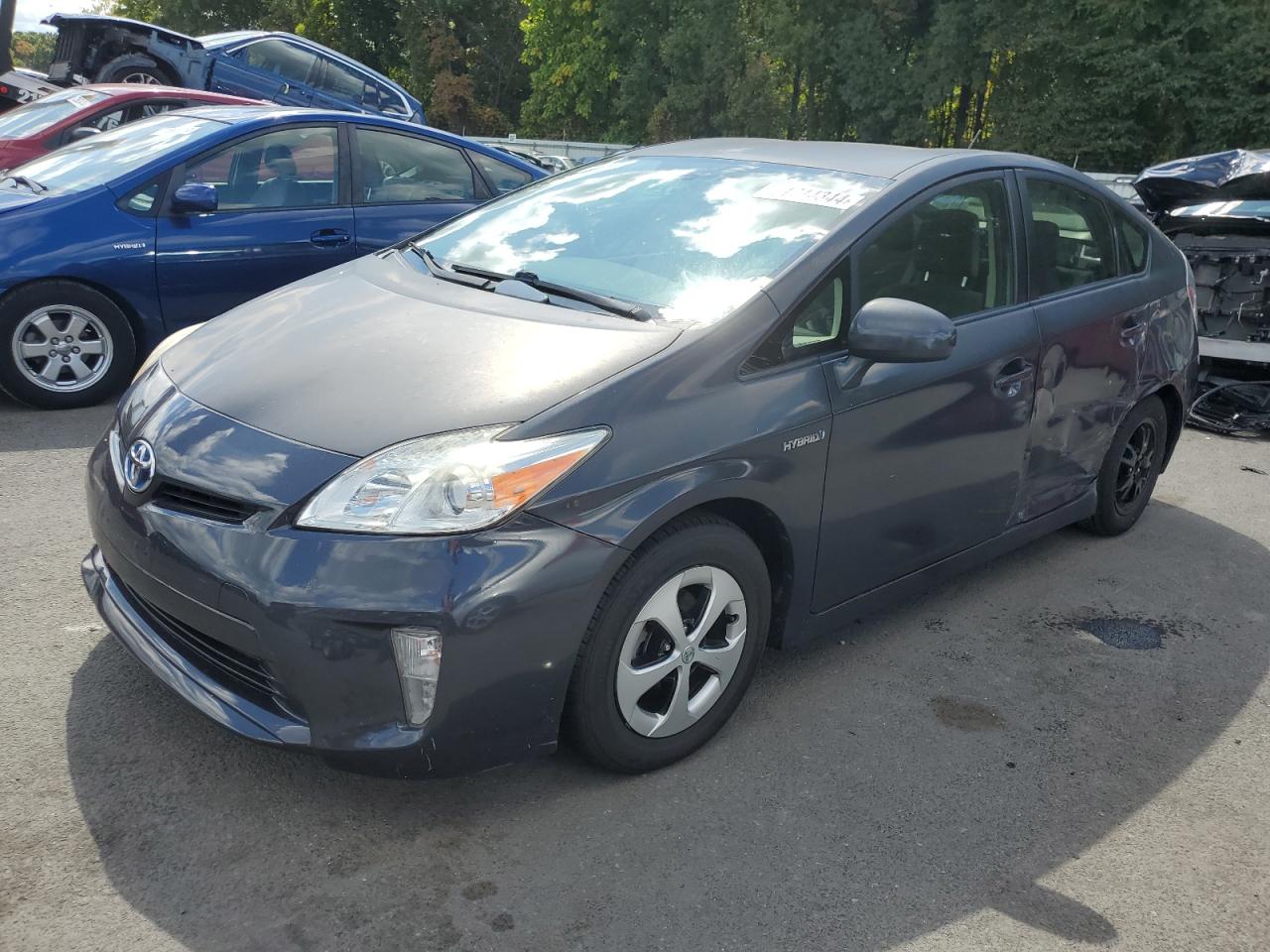 TOYOTA PRIUS 2014
