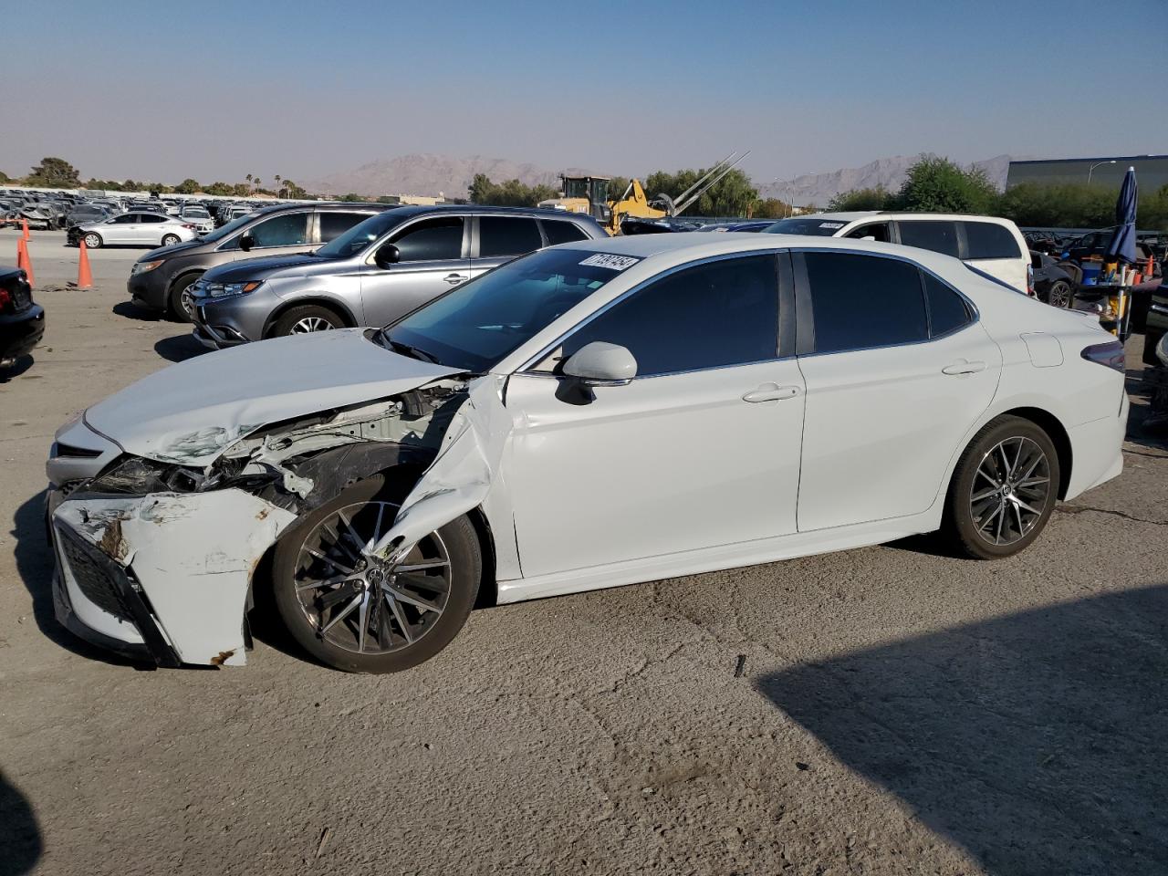 TOYOTA CAMRY SE N 2023