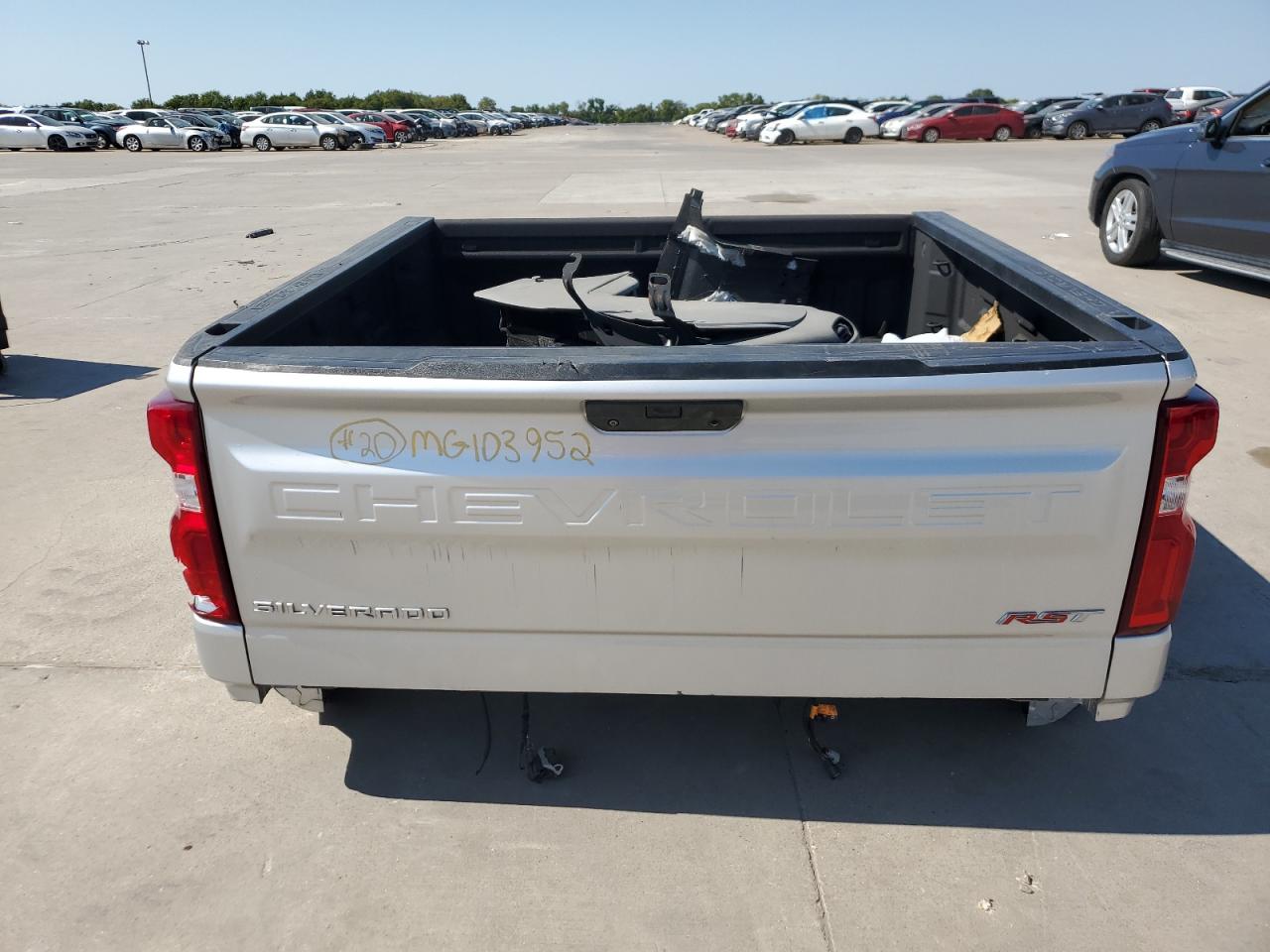 CHEVROLET SILVERADO 2021