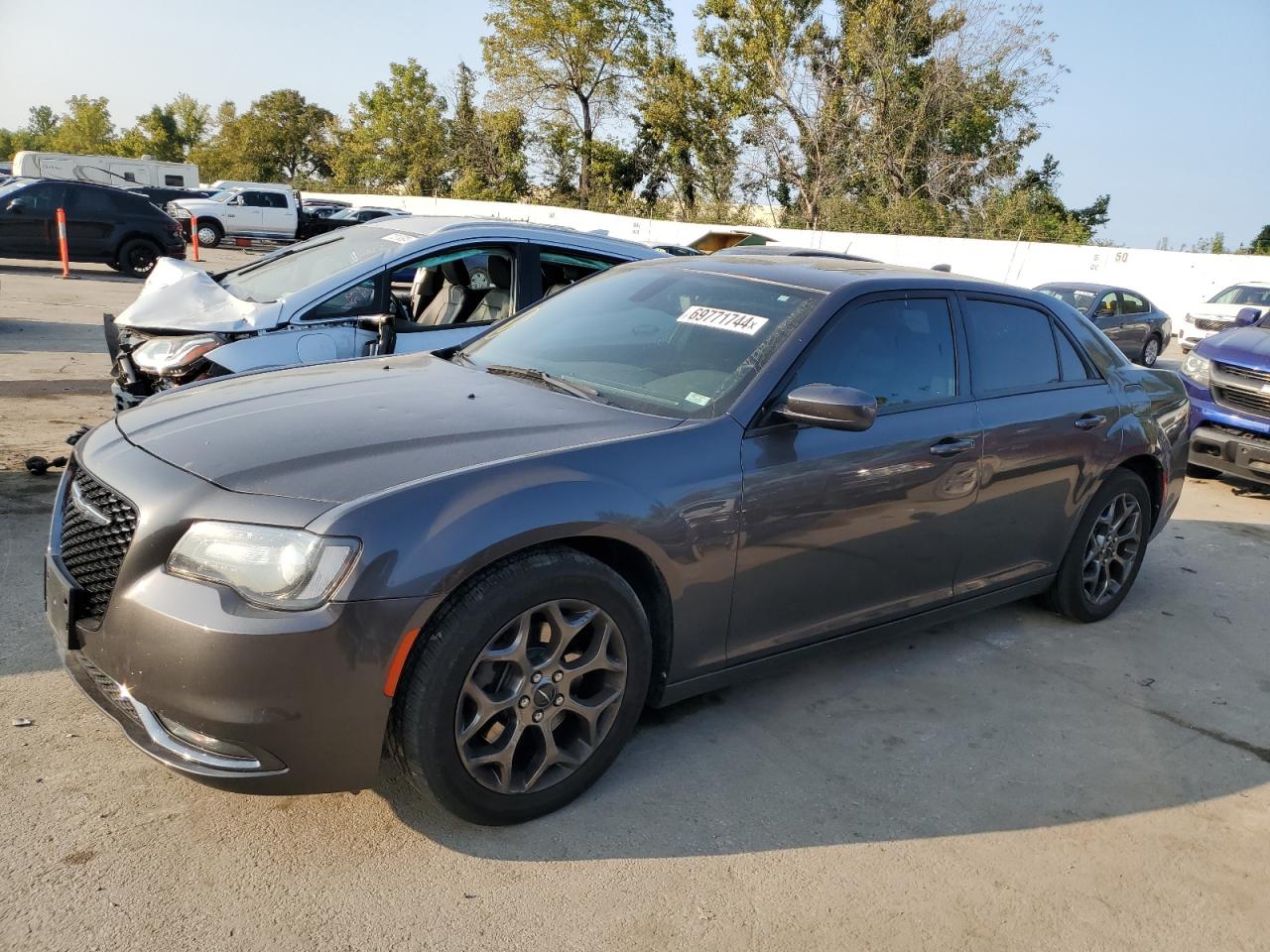 CHRYSLER 300 S 2017