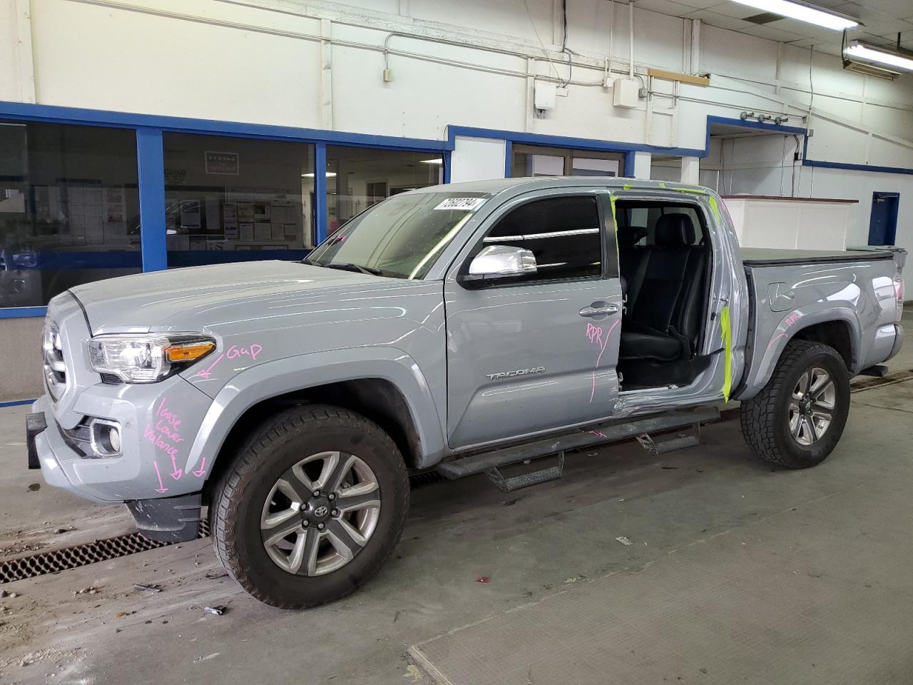 TOYOTA TACOMA DOU 2018