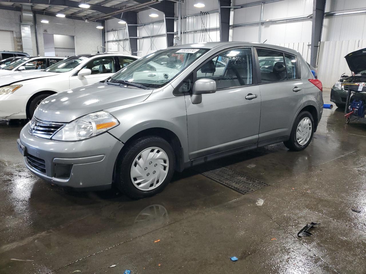 NISSAN VERSA S 2011