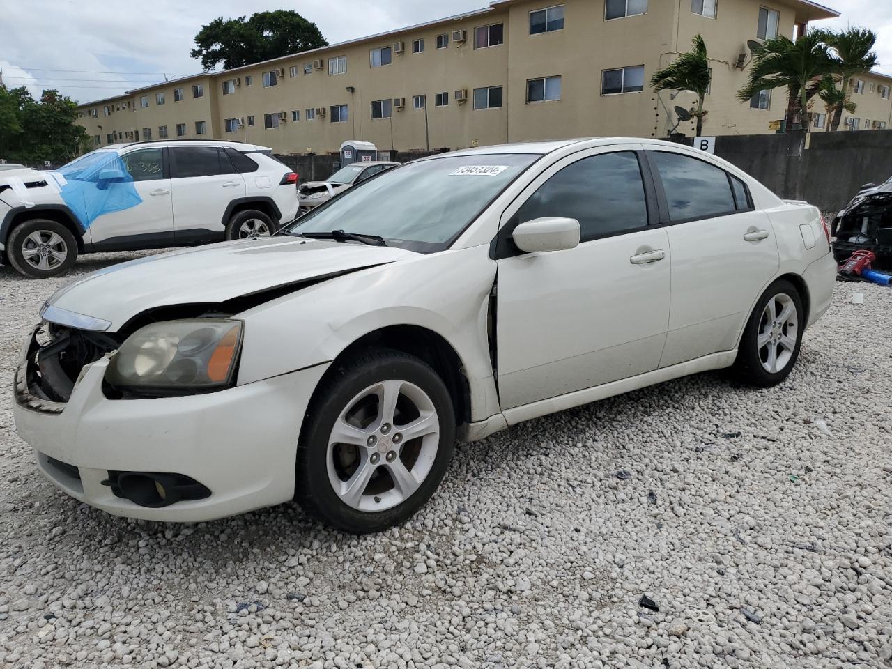 MITSUBISHI Galant Es 2009