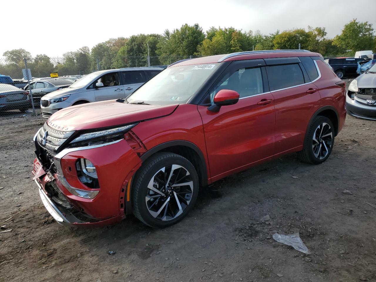 MITSUBISHI OUTLANDER 2022