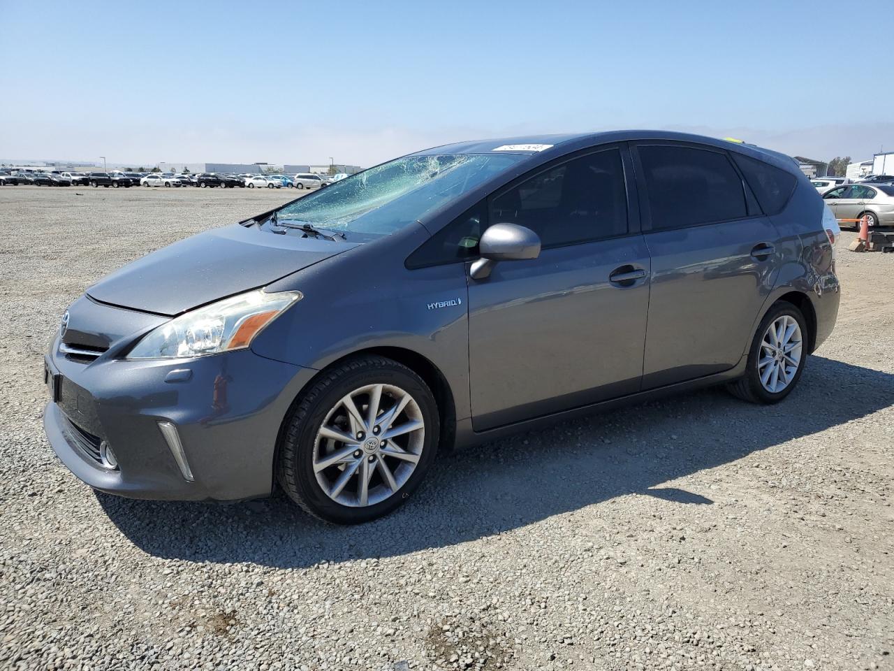TOYOTA PRIUS V 2014