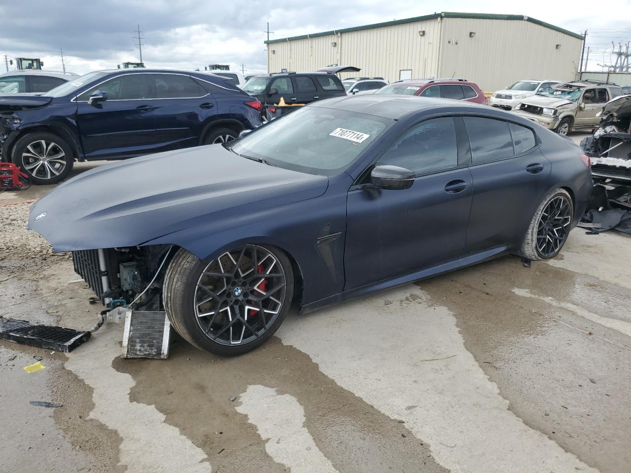 BMW M8 2024