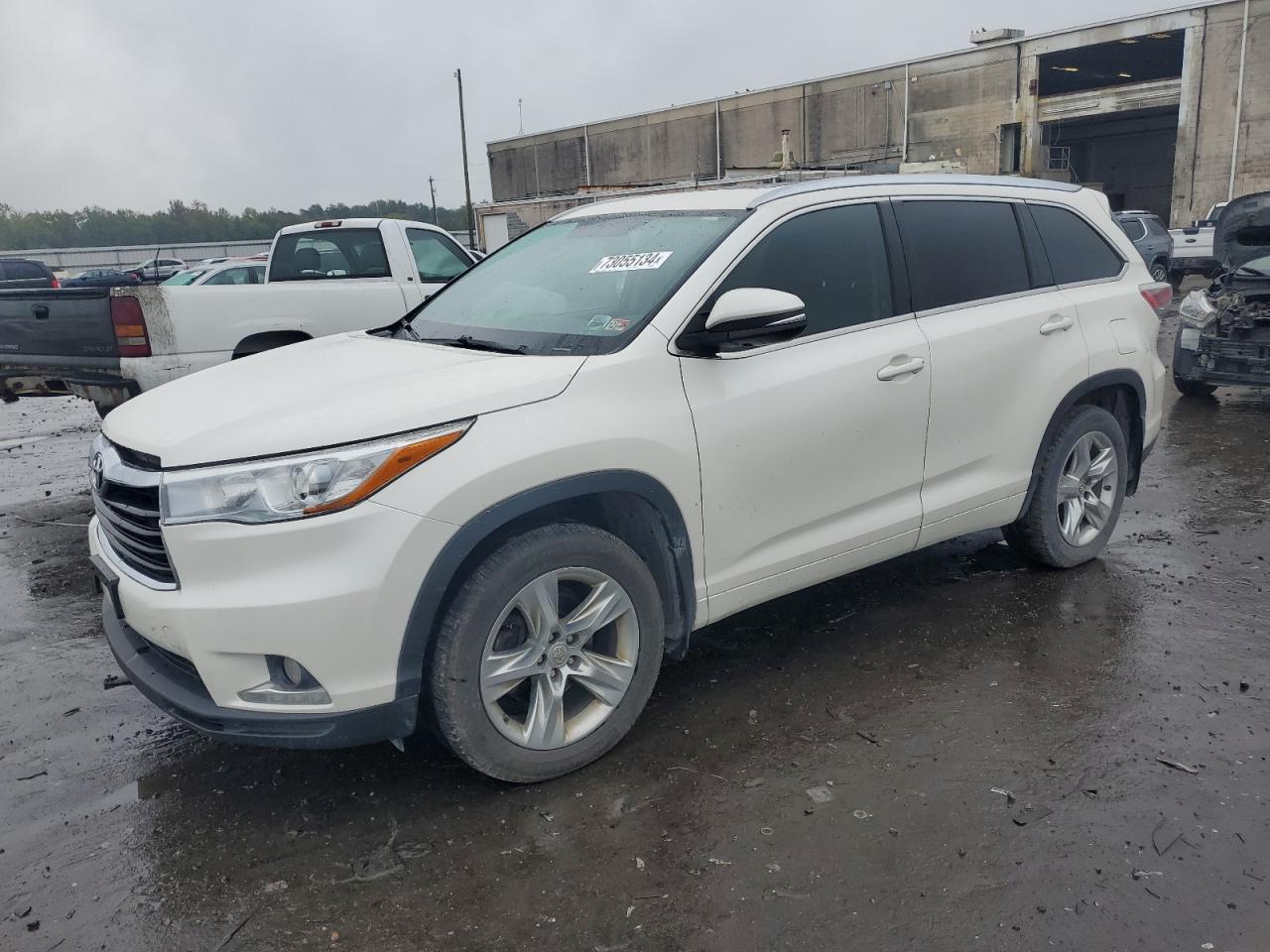 TOYOTA HIGHLANDER 2015