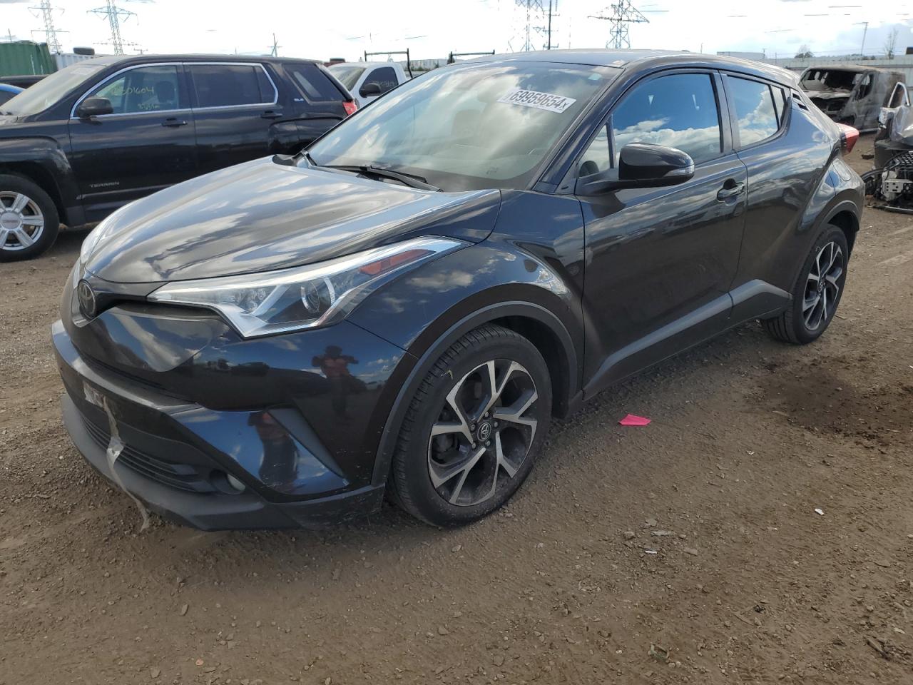 TOYOTA C-HR XLE 2018
