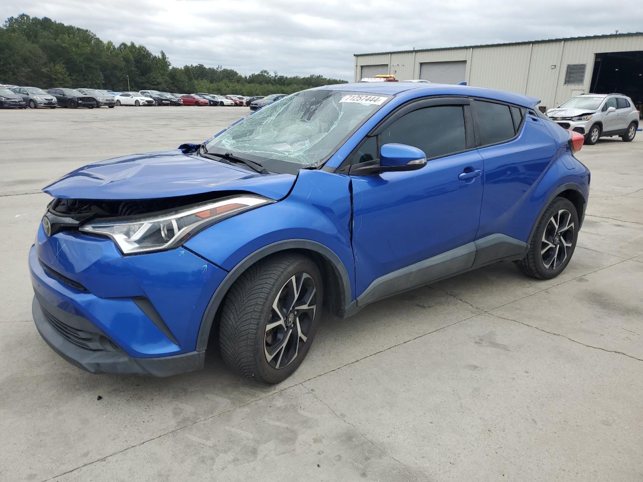 TOYOTA C-HR XLE 2018