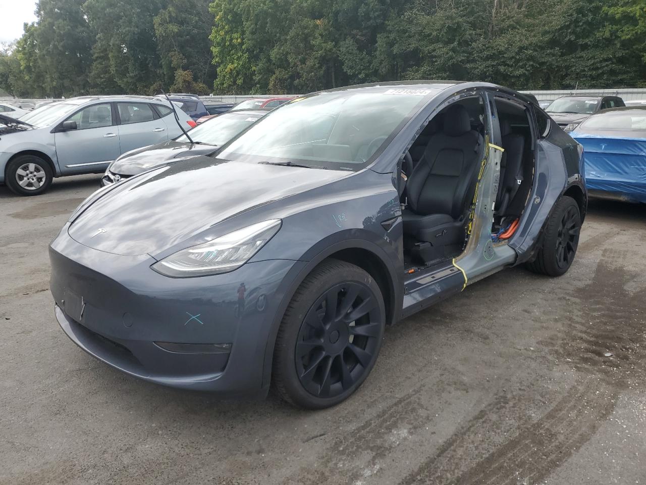 TESLA MODEL Y 2023
