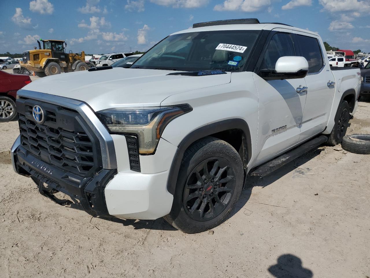 TOYOTA TUNDRA CRE 2023