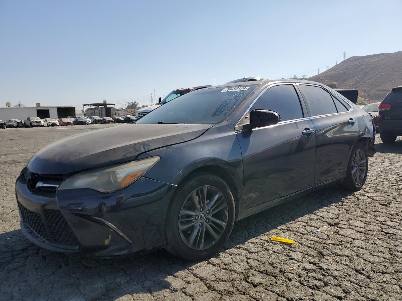 TOYOTA CAMRY LE 2016