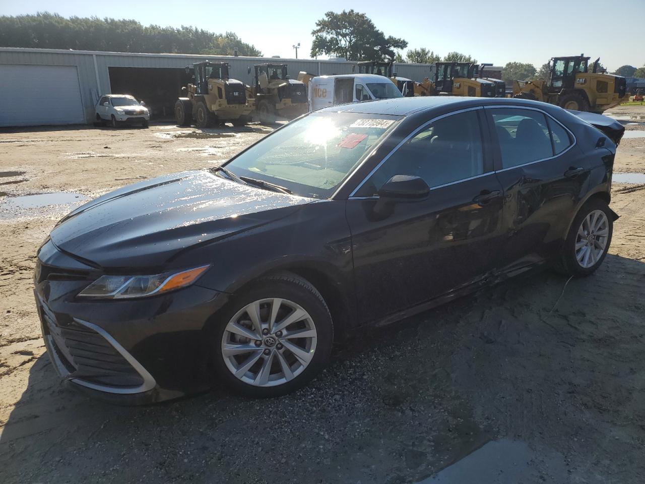 TOYOTA CAMRY LE 2022