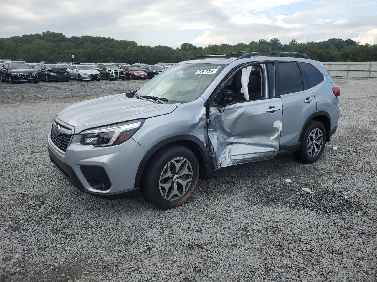 SUBARU FORESTER P 2021