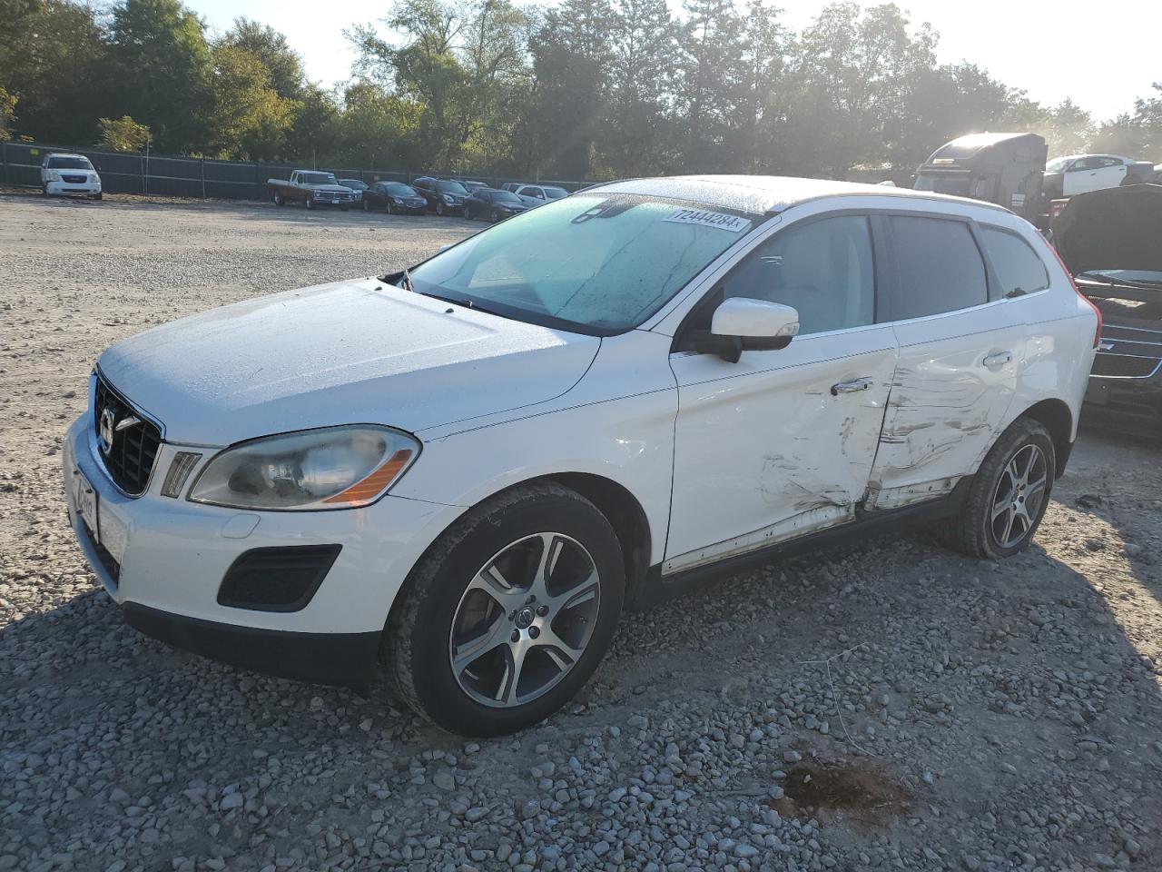 VOLVO XC60 T6 2011