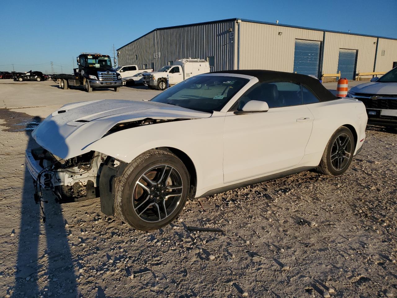 FORD MUSTANG 2022