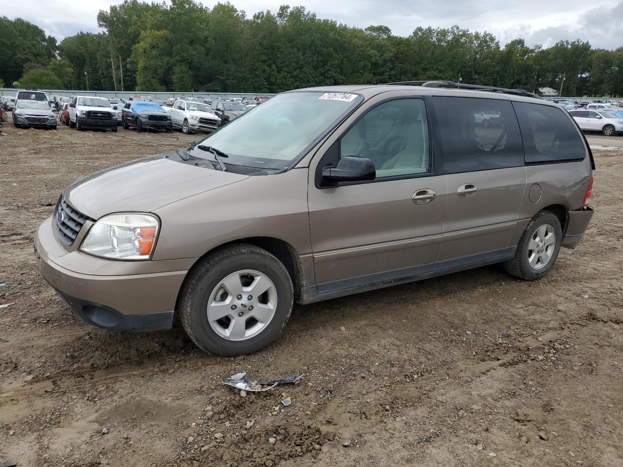 FORD FREESTAR S 2005