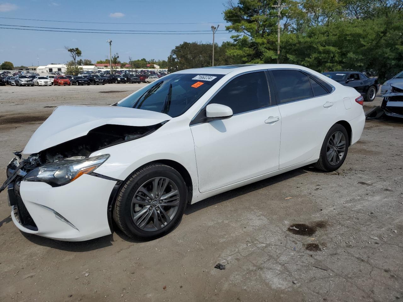 TOYOTA CAMRY LE 2015