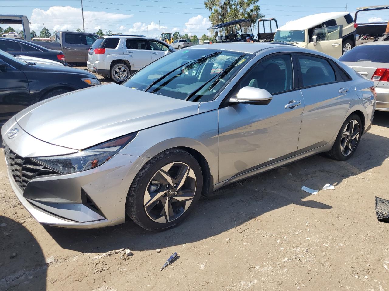 HYUNDAI ELANTRA SE 2023