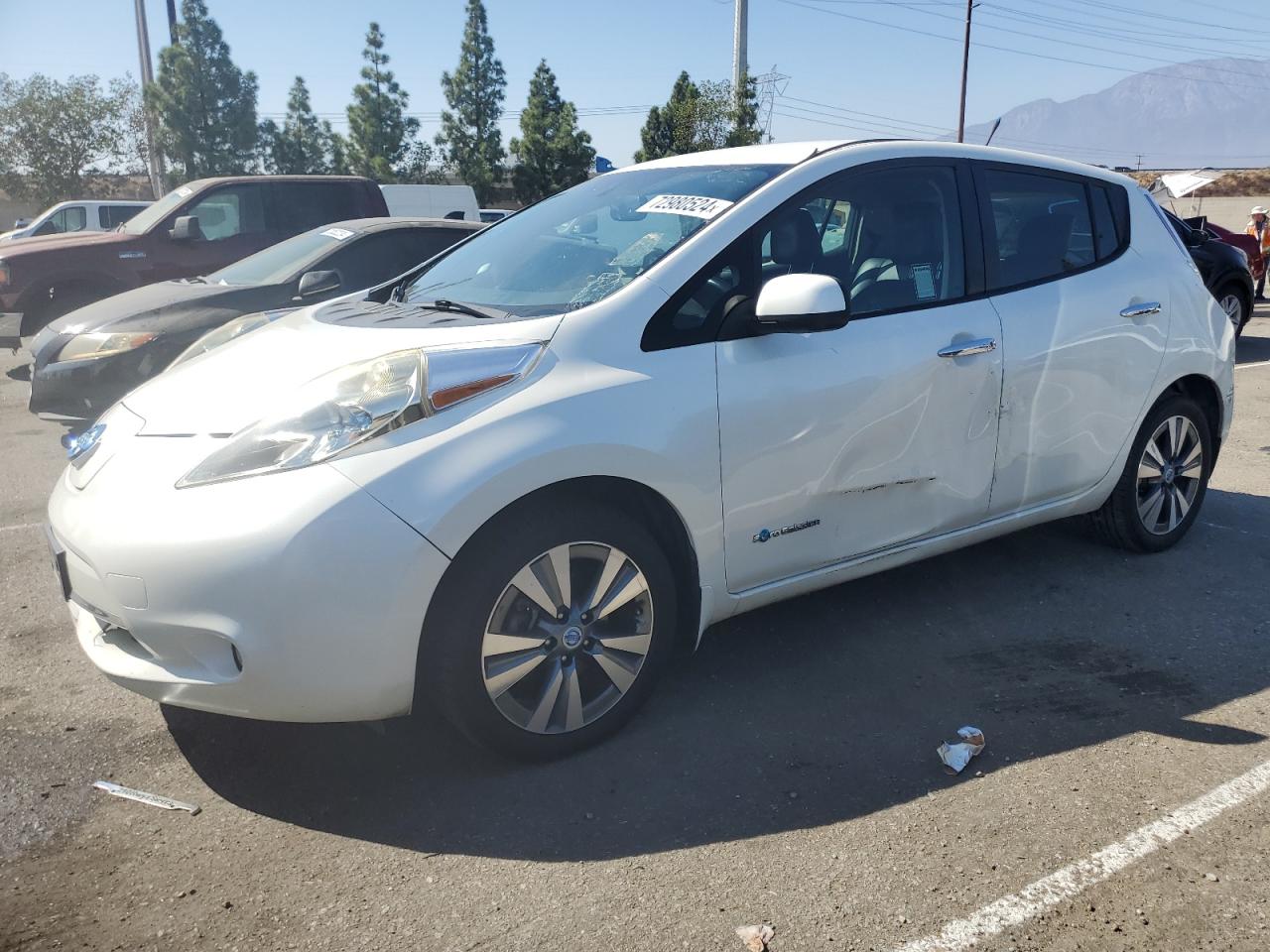 NISSAN LEAF S 2013