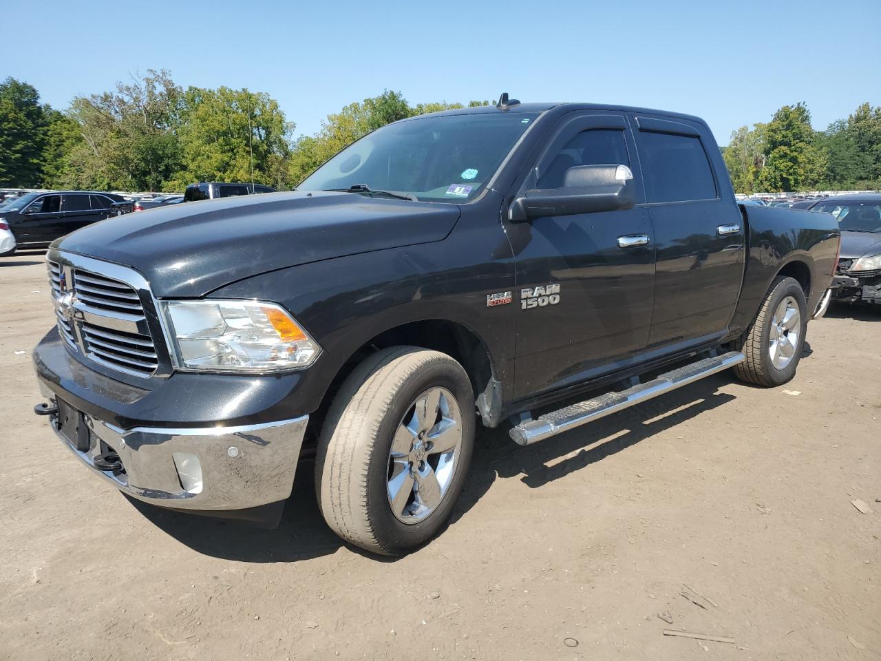 RAM 1500 SLT 2017