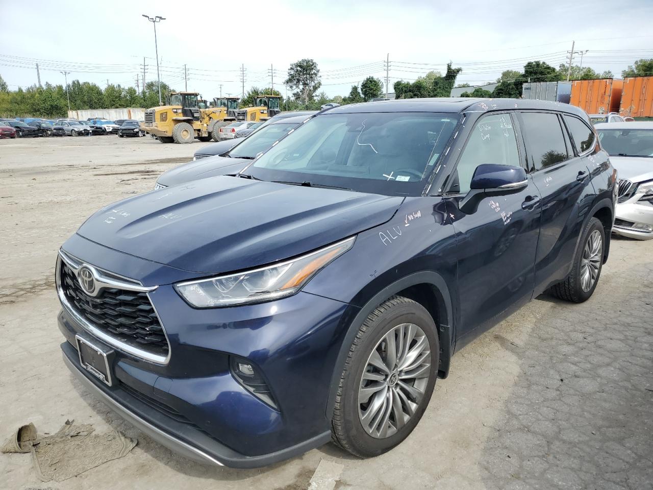TOYOTA HIGHLANDER 2020