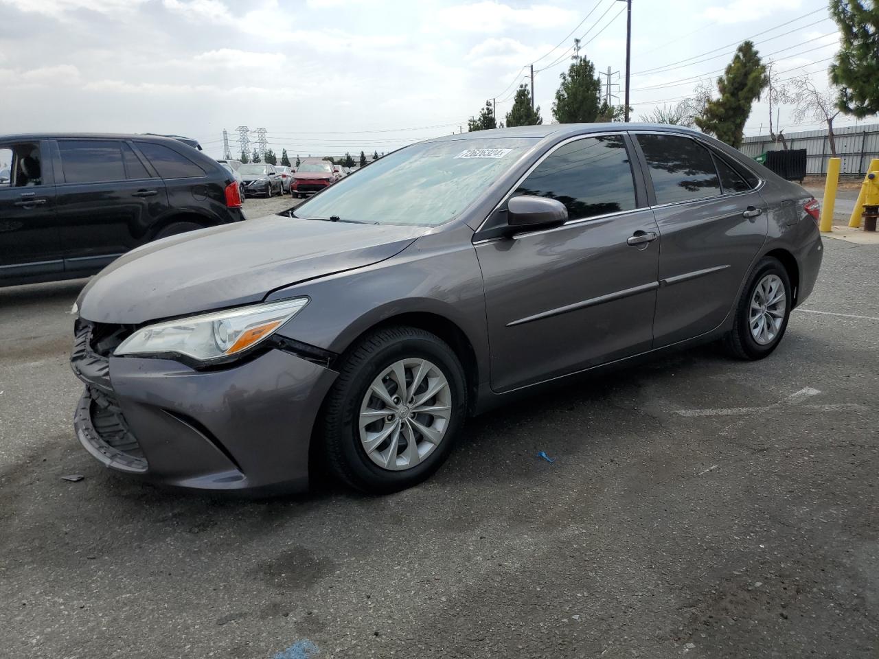 TOYOTA CAMRY LE 2015