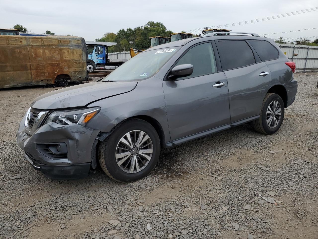 NISSAN PATHFINDER 2019