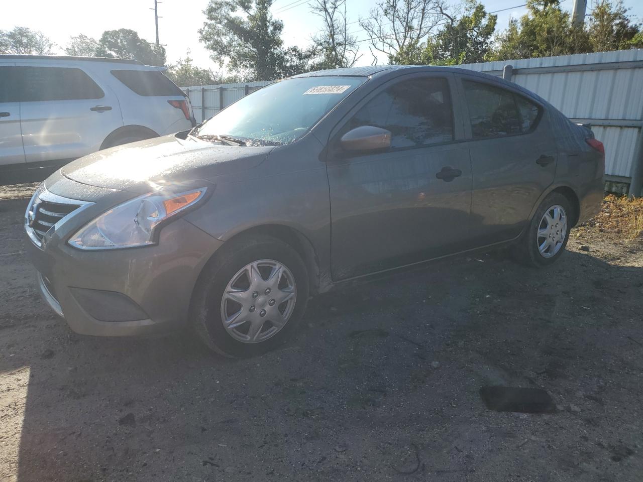 NISSAN Versa S 2016