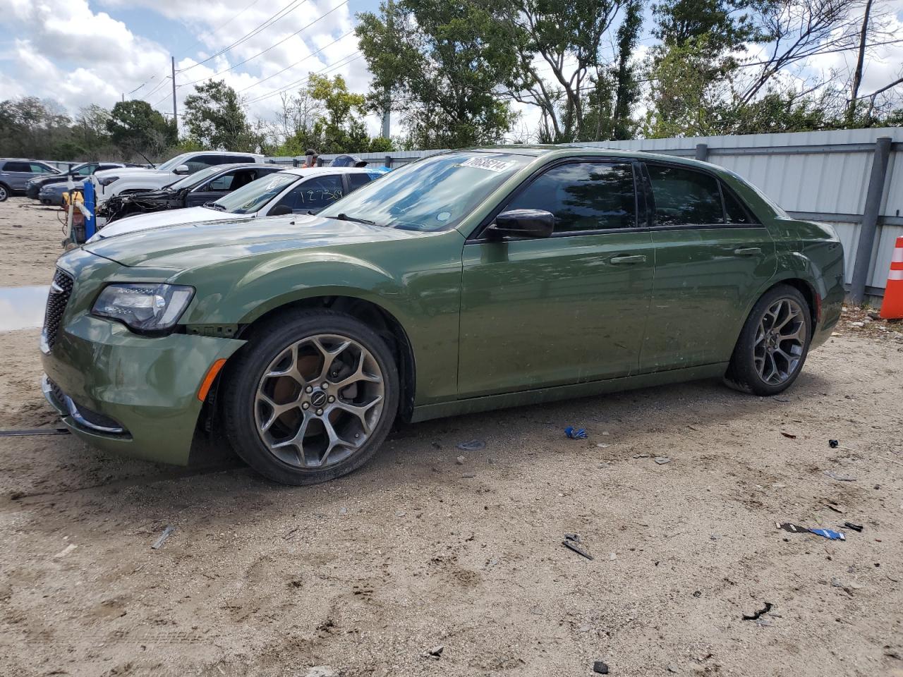 CHRYSLER 300 TOURIN 2018