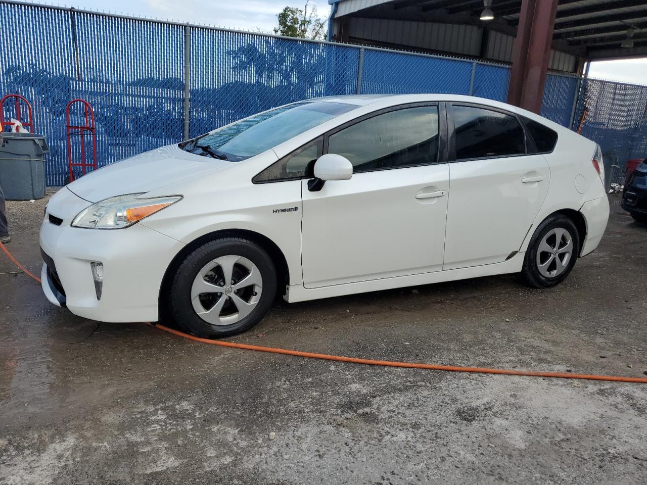 TOYOTA PRIUS 2015