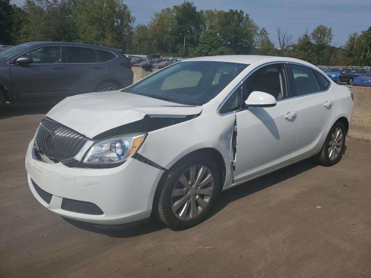 BUICK VERANO 2015