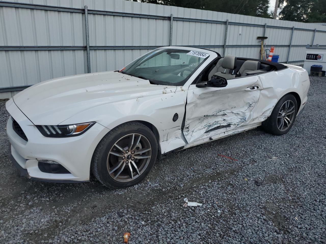 FORD MUSTANG 2017
