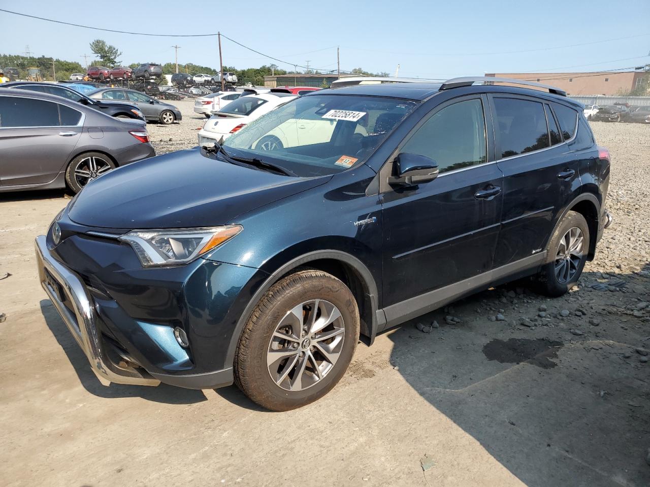 TOYOTA RAV4 HV LE 2017