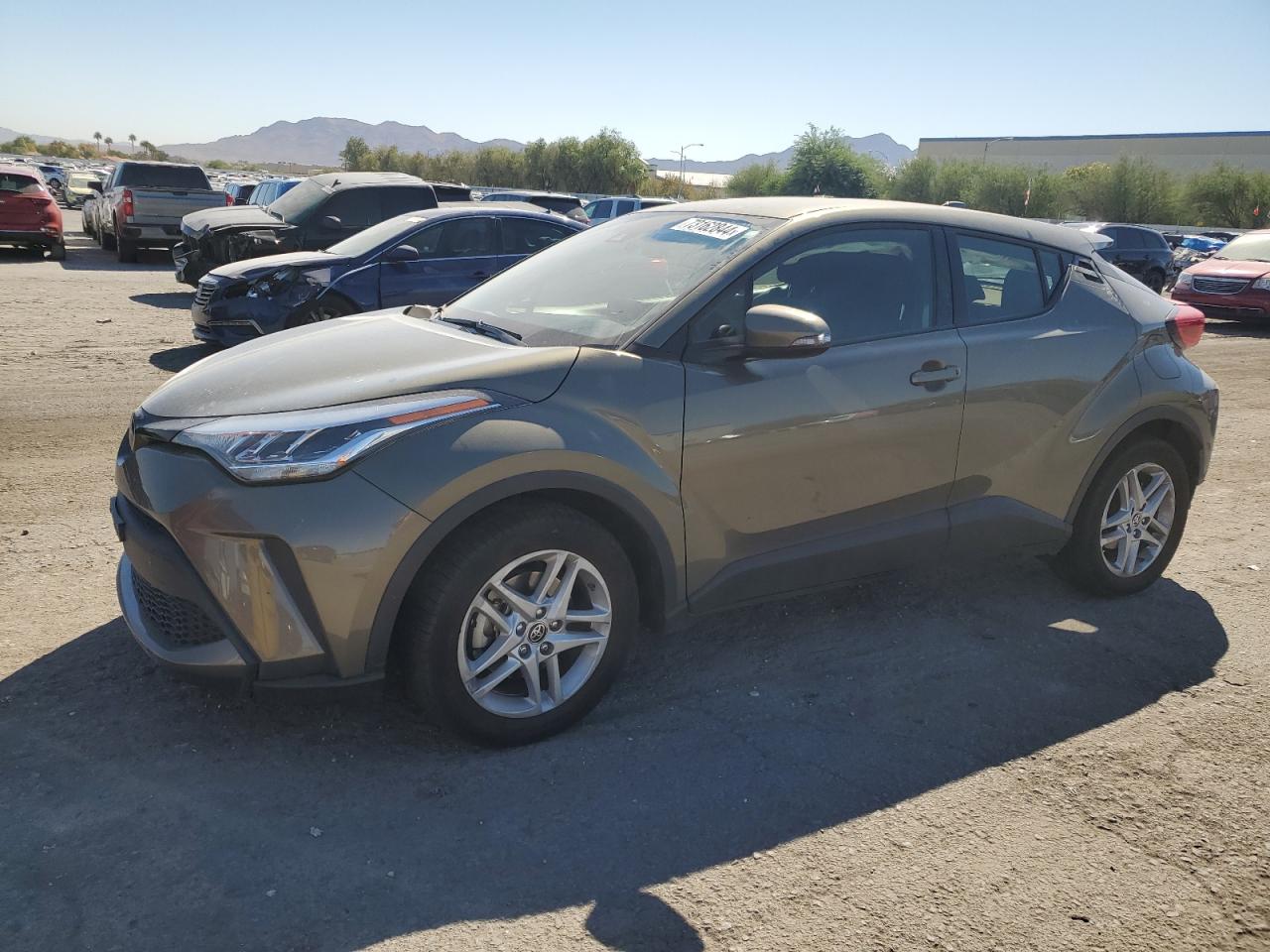 TOYOTA C-HR XLE 2021