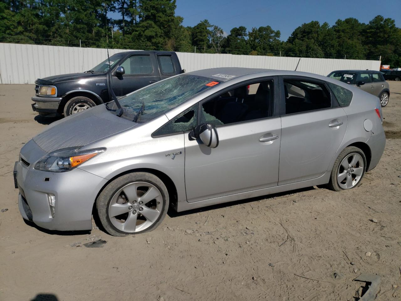 TOYOTA PRIUS 2015