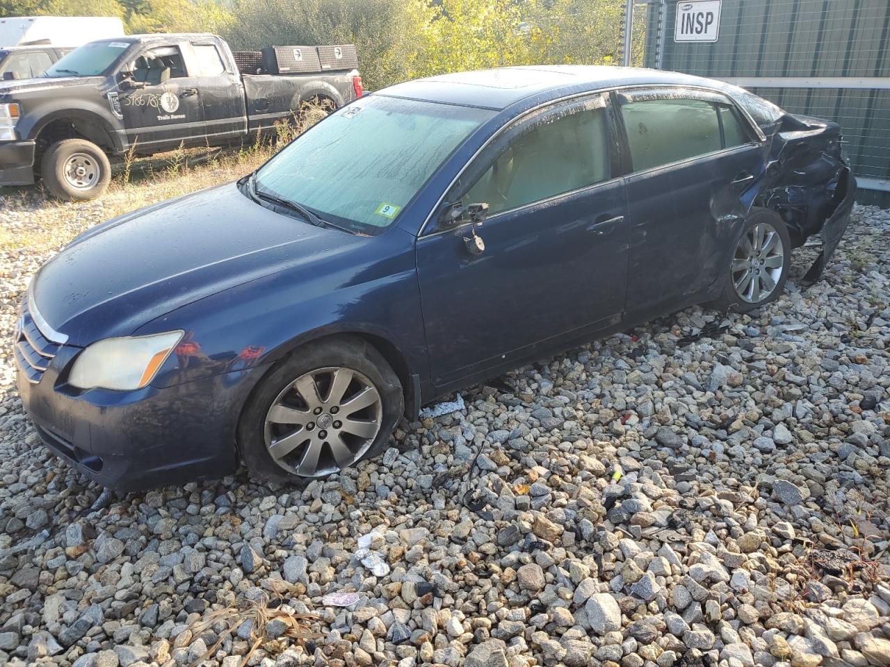 TOYOTA AVALON XL 2005